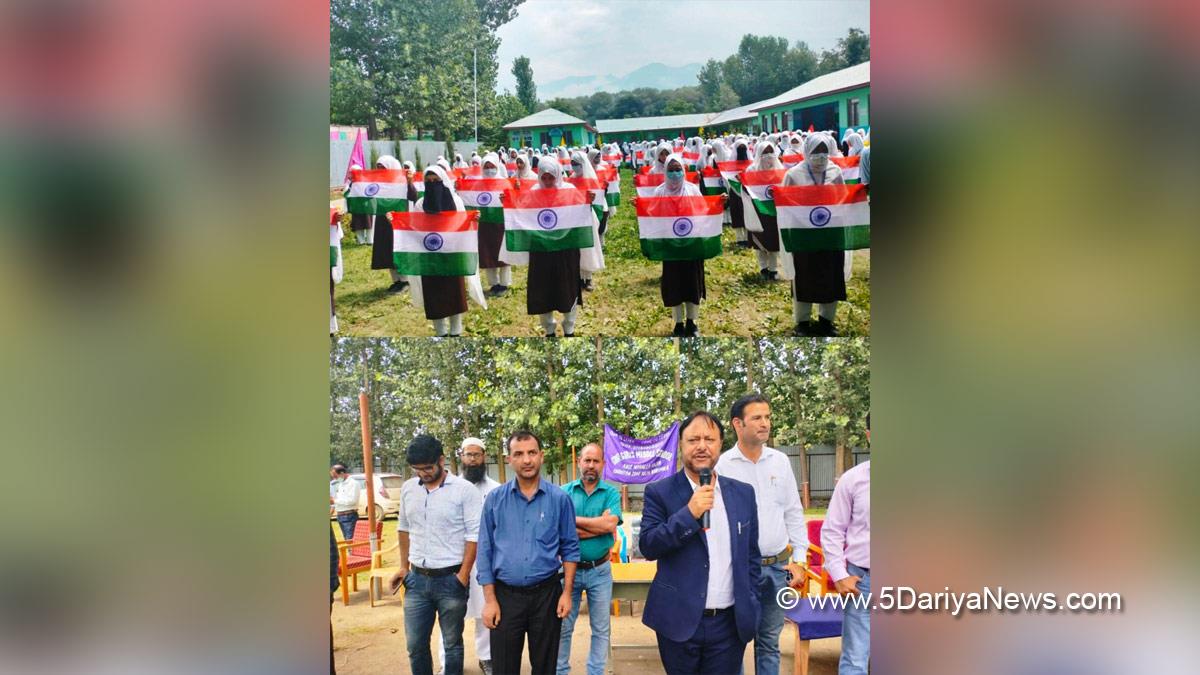 Azadi Ka Amrit Mahotsav, 75th Anniversary of Indian Independence, 75th years of Independence, Har ghar Tiranga, Kashmir, Jammu And Kashmir, Jammu & Kashmir, Kashmir Valley, Bandipora, Mohammad Ashraf Hakak