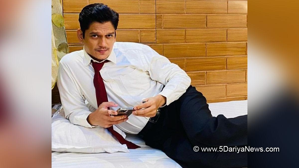 Bollywood, Entertainment, Mumbai, Actor, Cinema, Hindi Films, Movie, Mumbai News, Vijay Varma, Vijay Varma Mother, Darlings