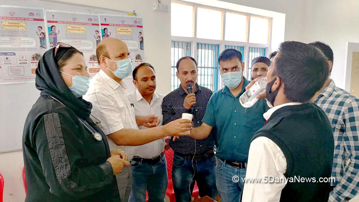 Ganderbal, Deputy Commissioner Ganderbal, Shyambir, Kashmir, Jammu And Kashmir, Jammu & Kashmir, District Administration Ganderbal, National De Worming Day, Chief Medical Officer, CMO