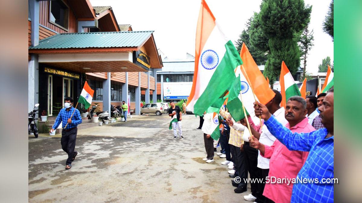 Azadi Ka Amrit Mahotsav, 75th Anniversary of Indian Independence, 75th years of Independence, Har ghar Tiranga, Kashmir, Jammu And Kashmir, Jammu & Kashmir, Kashmir Valley, Integrated Command & Control Centre