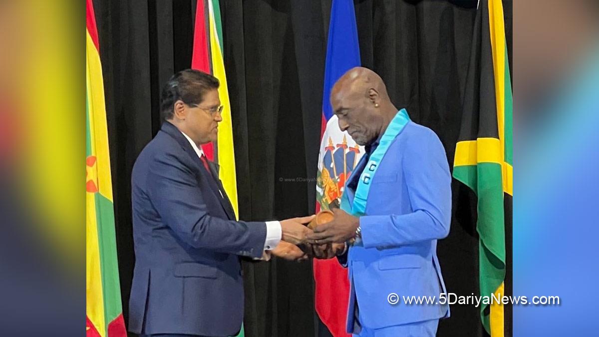 Sports News, Cricket, Cricketer, Player, Bowler, Batsman, Ian Smith, Sir Viv Richards, Michael Holding, Brian Lara, Sir Garfield Sobers