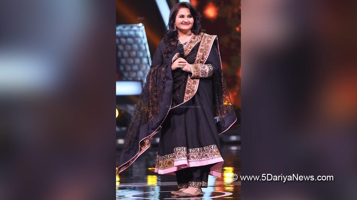 TV, Television, Entertainment, Mumbai, Actor, Actress, Mumbai News, Bollywood, Cinema, Hindi Films, Movie, Heroine, Reena Roy, Superstar Singer 2, Rishi Kapoor
