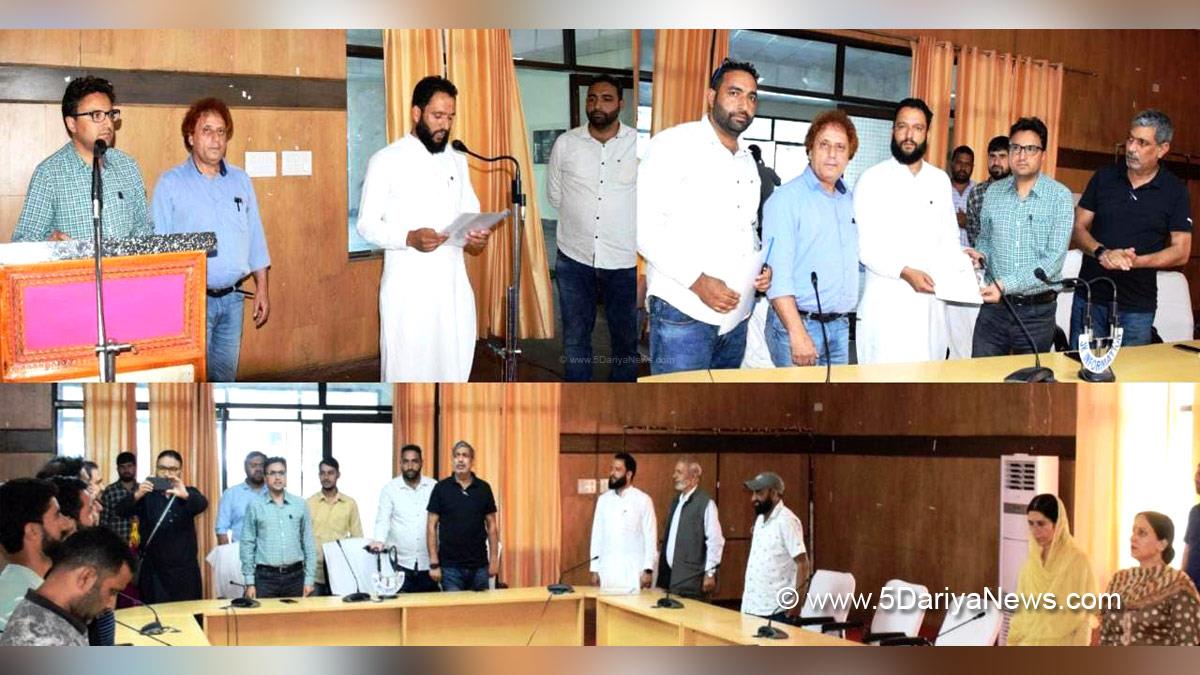Kishtwar, Varunjeet Singh Charak, Kashmir, Jammu And Kashmir, Jammu & Kashmir, District Administration Kishtwar, Shabir Ahmed Butt