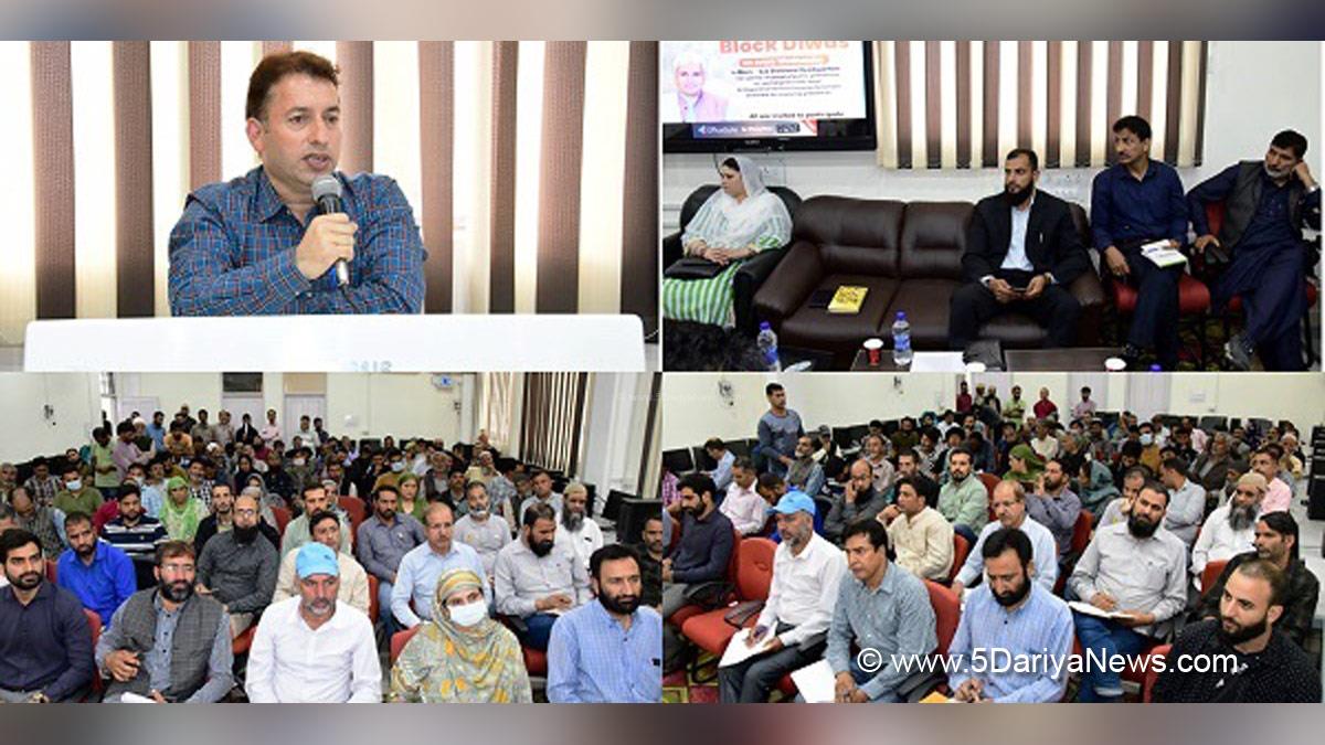 Khurshid Ahmad Shah, Additional District Development Commissioner, ADDC, District Administration Ganderbal, Grievance Redressal Camp, Ganderbal, Jammu And Kashmir, Jammu & Kashmir