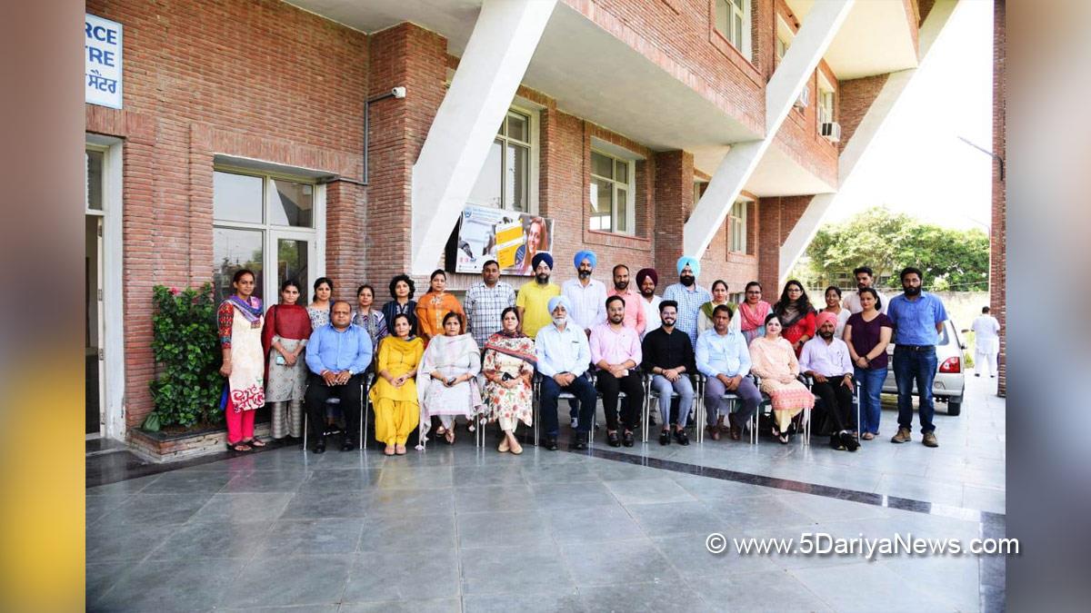 Guru Nanak Dev University Amritsar, Guru Nanak Dev University, Prof. Jaspal Singh Sandhu, GNDU, Amritsar, Dr.Kunwar Vijay Partap Singh, MLA, AAP, Aam Aadmi Party 