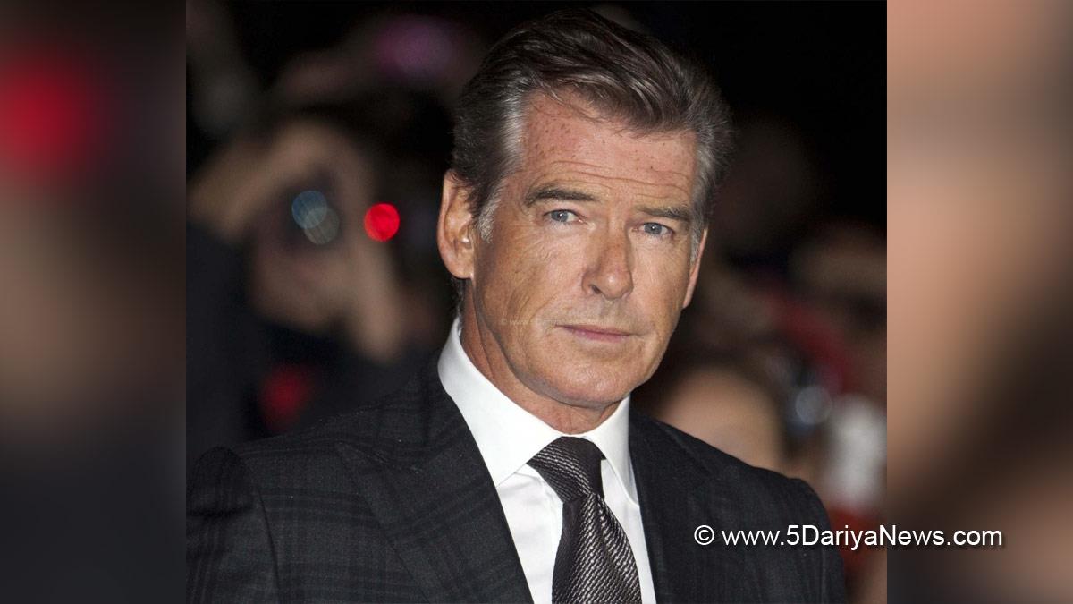 Hollywood, Los Angeles, Actress, Heroine, London, James Bond, Pierce Brosnan, I love Every Curve