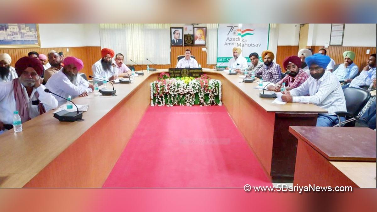 DC Tarntaran, Monish Kumar, Tarntaran, Deputy Commissioner Tarntaran