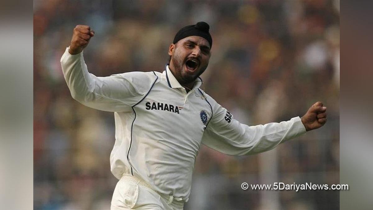Sports News, Cricket, Cricketer, Player, Bowler, Batsman, Harbhajan Singh, Irfan Pathan, Bhilwara Kings, Manipal Tigers, Legends League Cricket, LLC, LNJ Bhilwara Group