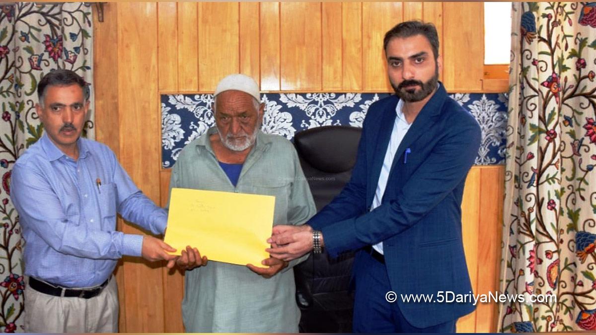 Anantnag, DDC Anantnag, Deputy Commissioner, Dr Basharat Qayoom, Kashmir, Jammu And Kashmir, Jammu & Kashmir, District Administration Anantnag, Aapki Zameen Aapki Nigrani, Digital India Land Records Modernisation Programme, Land Records Information System, DILRM, Apni Zameen Apni Nigrani