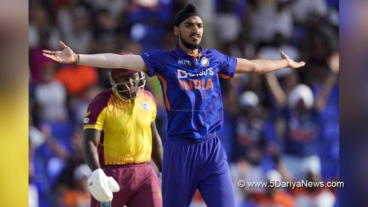 Sports News, Cricket, Cricketer, Player, Bowler, Batsman, Asia Cup, Asia Cup 2022, India Vs Pakistan, Ind Vs Pak, Arshdeep Singh