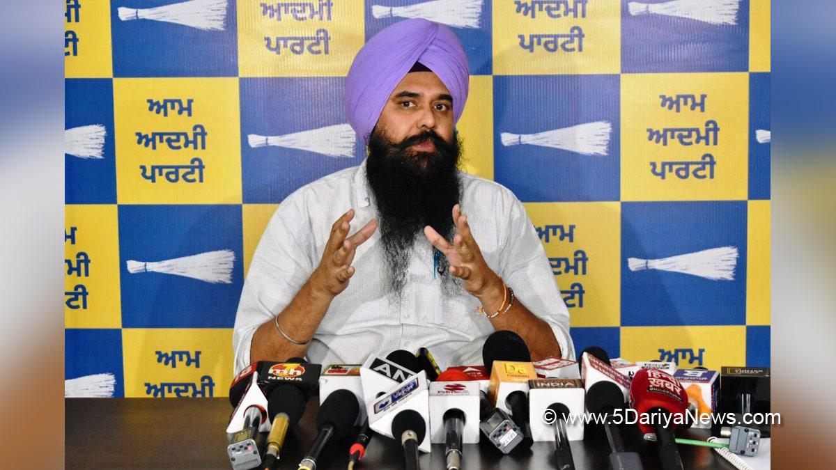 Malwinder Singh Kang, Malvinder Singh Kang, AAP, Aam Aadmi Party, Aam Aadmi Party Punjab, AAP Punjab, Teachers’ Day, Teachers Day