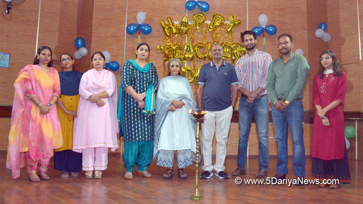 Rattan Group, Rattan Group of Institutions, Sangeeta Aggarwal, Sunder Lal Aggarwal, Teachers’ Day, Teachers Day