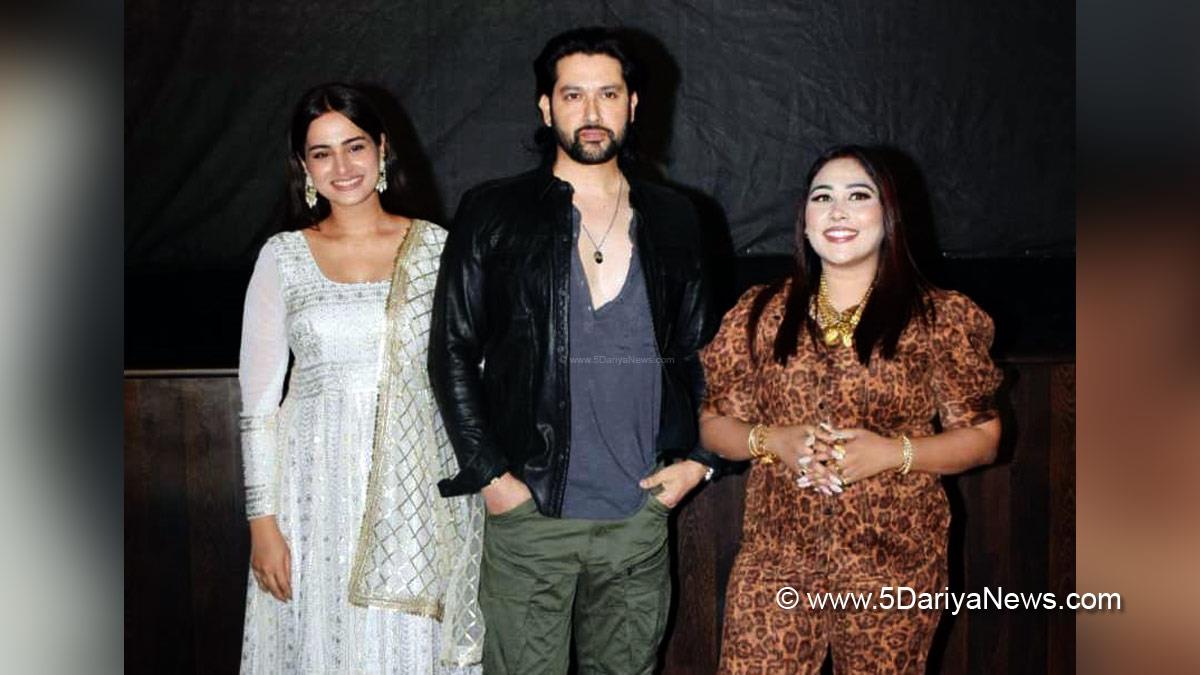 Bollywood, Entertainment, Mumbai, Actor, Cinema, Hindi Films, Movie, Mumbai News, Taveez, Aftab Shivdasani, Ayesha Khan, Titliya Varga, Music, Entertainment, Mumbai, Singer, Song, Mumbai News