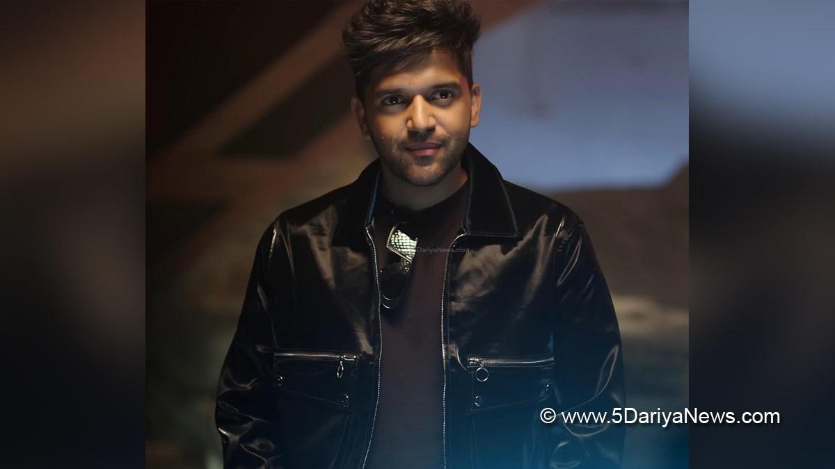 Music, Entertainment, Mumbai, Singer, Song, Mumbai News, Guru Randhawa, Fake Love, Man of the Moon