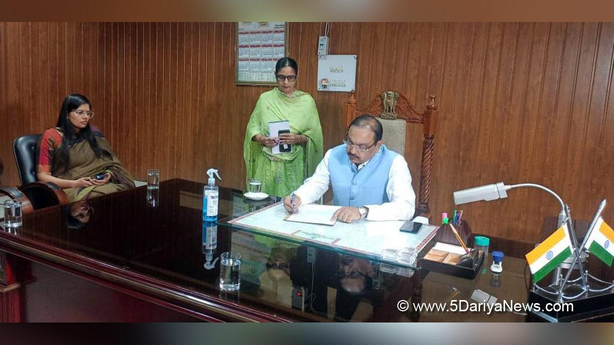 Chander Gaind, Fraidkot Divisional Commissioner, Divisional Commissioner Fraidkot