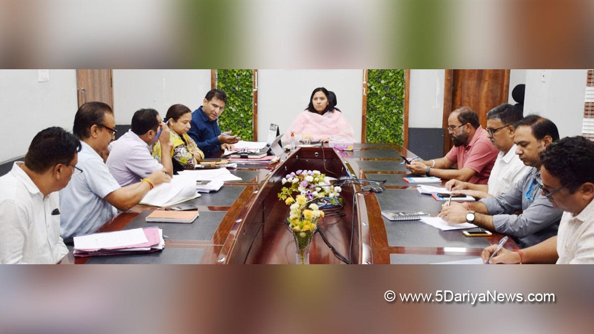 Udhampur, DDC Udhampur, District Development Commissioner Udhampur, Krittika Jyotsna, Kashmir, Jammu And Kashmir, Jammu & Kashmir, Shevita Jandial, Rafiq Ahmed Jaral
