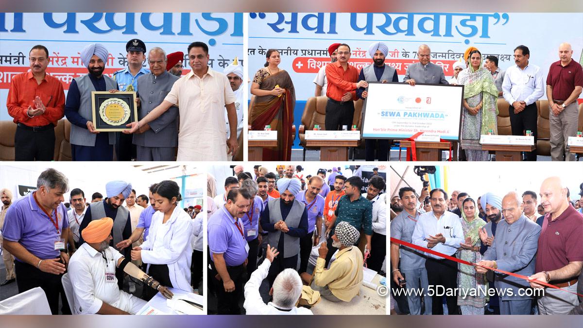Chandigarh University, Gharuan, Chandigarh University Gharuan, Chandigarh Group Of Colleges, Satnam Singh Sandhu, CGC Gharuan, Banwari Lal Purohit, Banwarilal Purohit, Governor of Punjab, Punjab Governor, Punjab Raj Bhavan, Seva Diwas, Chandigarh Welfare Trust, CWT, NID Foundation
