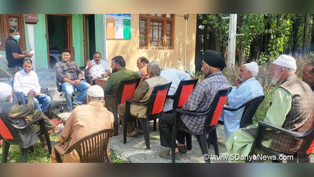 Shopian, Manzoor Hussain, Kashmir, Jammu And Kashmir, Jammu & Kashmir, Block Diwas, Jan Abhiyan Camp, Jan Abhiyan, Jan Sunvayi, Jan Abhiyan, Jan Adhikar, Awami Muhim, Jan Abhiyan Program, Mega Block Diwas, Weekly Block Diwas