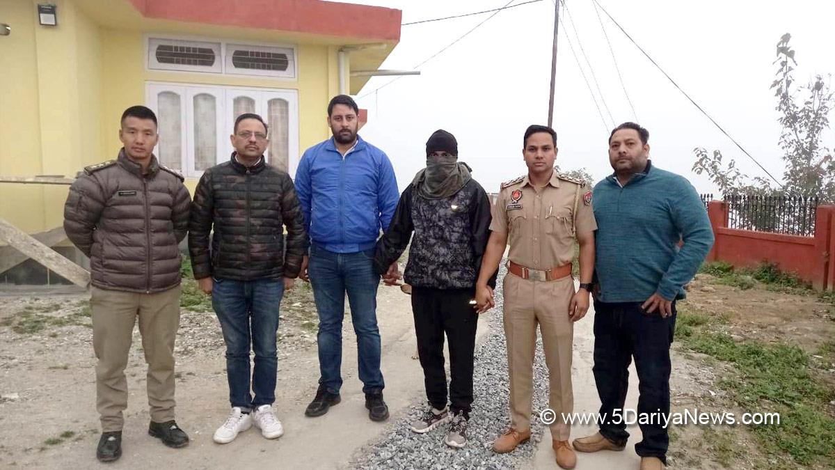 Crime News Punjab, Punjab Police, Police, Crime News, S.A.S. Nagar Police, Mohali Police, Chandigarh University Case, Special Investigation Team