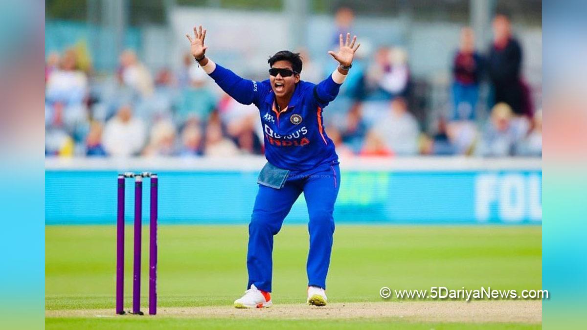 Sports News, Cricket, Cricketer, Player, Bowler, Batswoman, Deepti Sharma, Charlie Dean