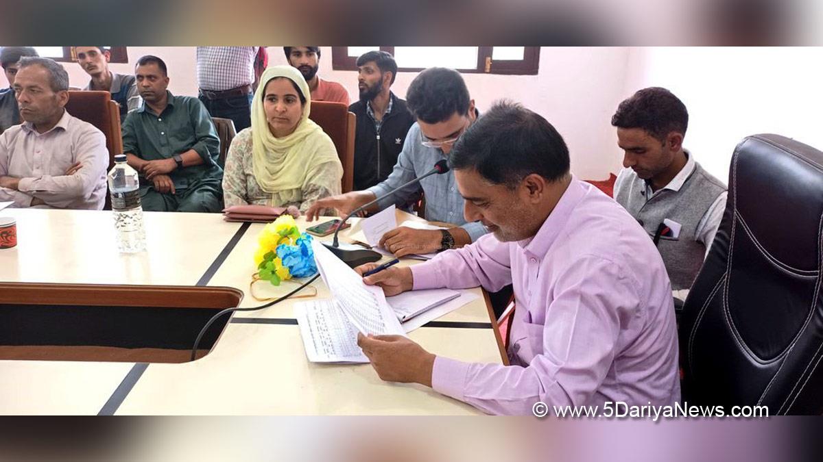 S F Hamid, District Development Commissioner, DDC, Budgam, Jammu, Kashmir, Jammu And Kashmir, Jammu & Kashmir