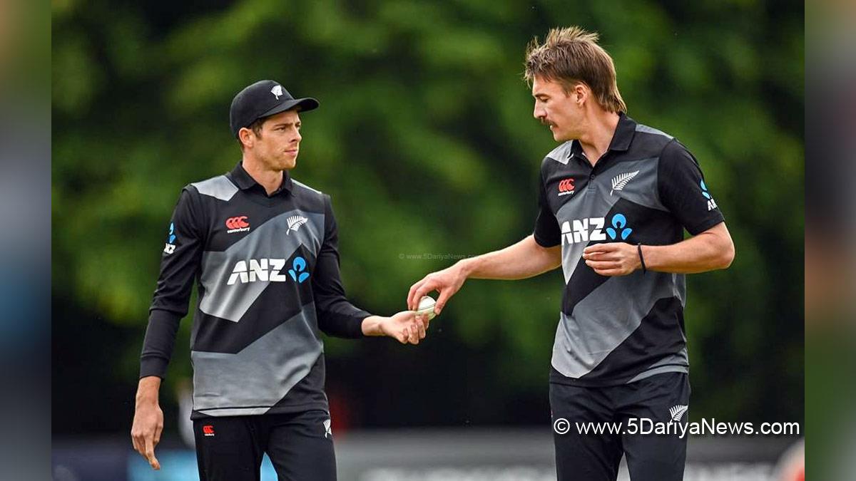 Sports News, Cricket, Cricketer, Player, Bowler, Batsman, Mitchell Santner, Blair Tickner, New Zealand, T20 Tri Series, Pakistan, Bangladesh