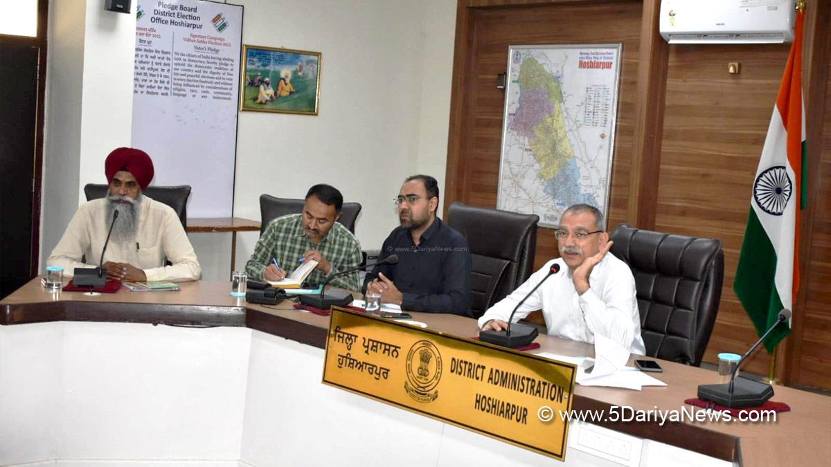 DC Hoshiarpur, Deputy Commissioner Hoshiarpur, Sandeep Hans, Hoshiarpur