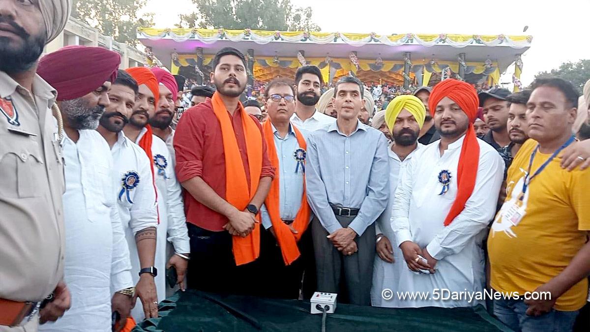 Shery Kalsi, Batala, AAP, Aam Aadmi Party, Aam Aadmi Party Punjab, AAP Punjab, DC Gurdaspur, Mohammad Ishfaq, Gurdaspur, Deputy Commissioner Gurdaspur