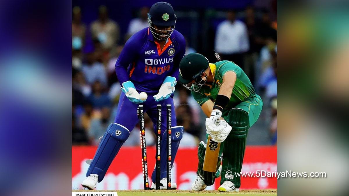 Sports News, Cricket, Cricketer, Player, Bowler, Batsman, Ind Vs SA, India Vs South Africa, 1st ODI, ODI Series, Kuldeep Yadav, Aiden Markram