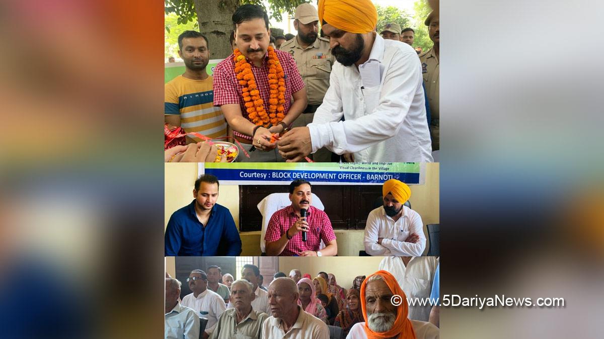 Kathua, DDC Kathua, District Development Commissioner Kathua, Rahul Pandey, Kashmir, Jammu And Kashmir, Jammu & Kashmir, District Administration Kathua, Swachh Bharat Mission, SBM