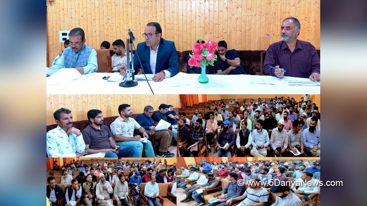 Kupwara, Deputy Commissioner Kupwara, Doifode Sagar Dattatray, Kashmir, Jammu And Kashmir, Jammu & Kashmir, District Administration Kupwara, ADC Kupwara, Ghulam Nabi Bhat