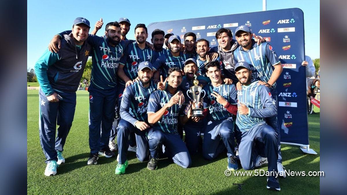 Sports News, Cricket, Cricketer, Player, Bowler, Batsman, Pakistan, New Zealand, Tri Series, T20I Tri Series
