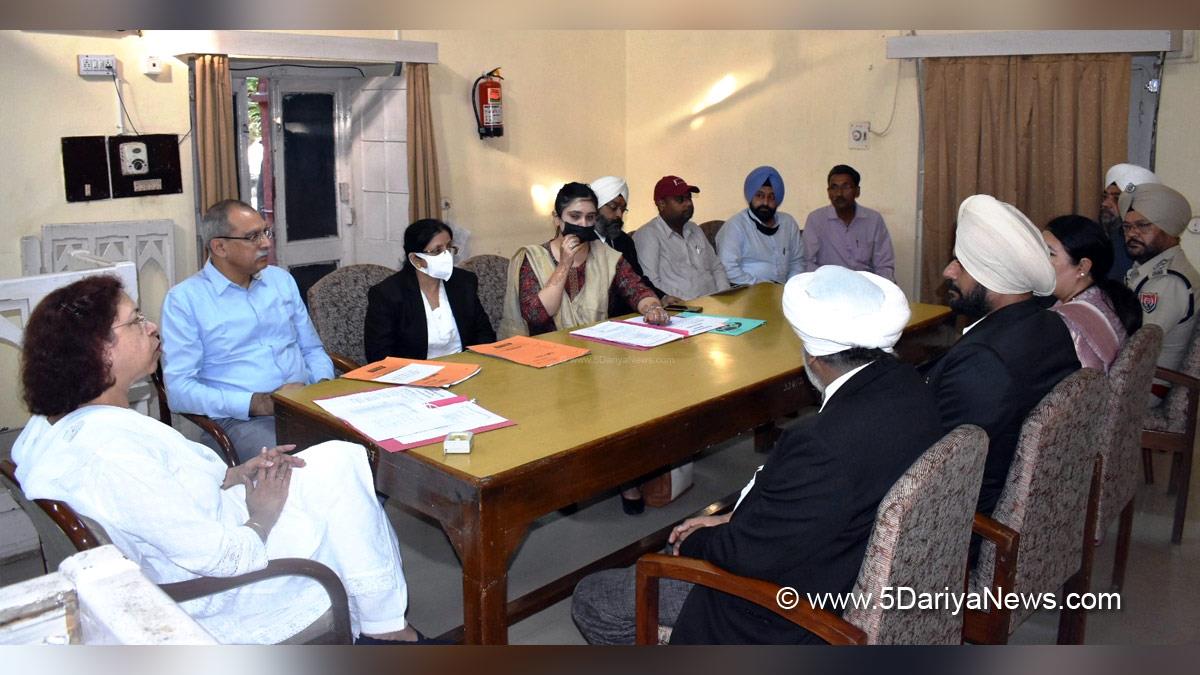 DC Hoshiarpur, Deputy Commissioner Hoshiarpur, Sandeep Hans, Hoshiarpur