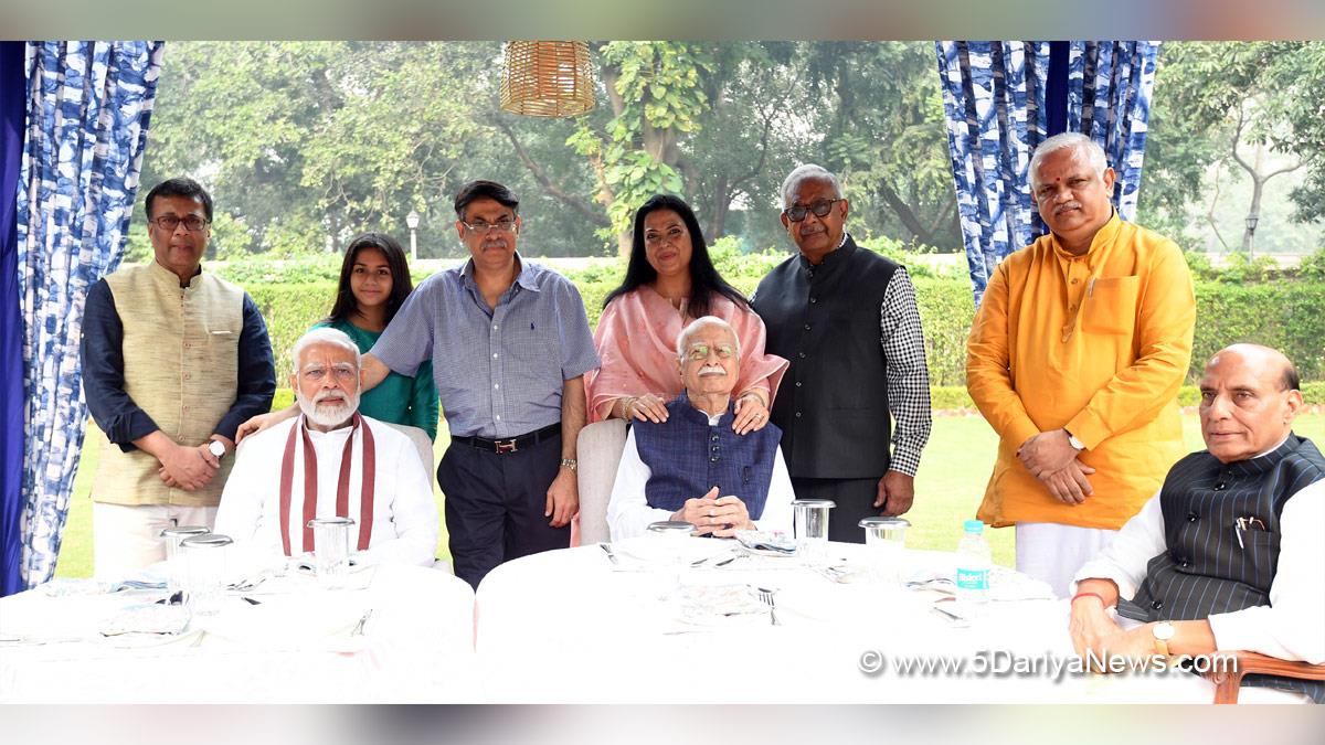 Narendra Modi, Modi, BJP, Bharatiya Janata Party, Prime Minister of India, Prime Minister, Narendra Damodardas Modi, Rajnath Singh, Union Defence Minister, LK Advani, LK Advani Birthday, LK Advani 95th Birthday