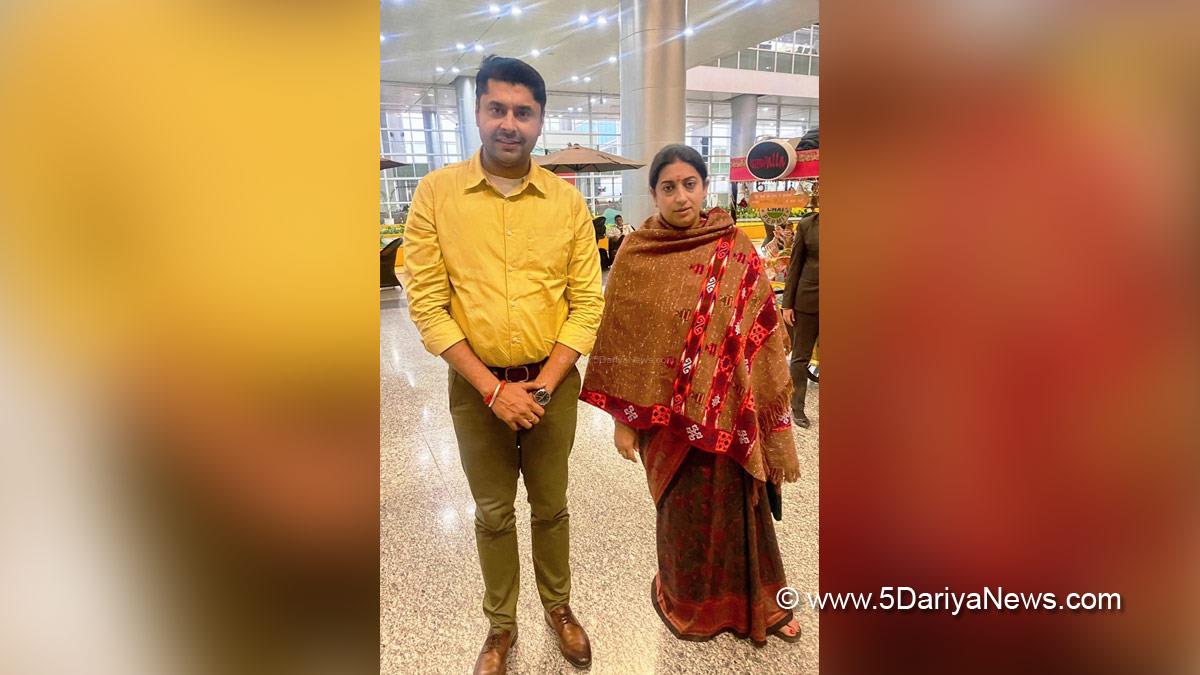 Smriti Irani, Smriti Zubin Irani, BJP, Bharatiya Janata Party, Union Textile Minister, Sukhwinder Singh Bindra, Punjab Youth Development Board, PYDB, Bharatiya Janata Party, BJP, BJP Punjab