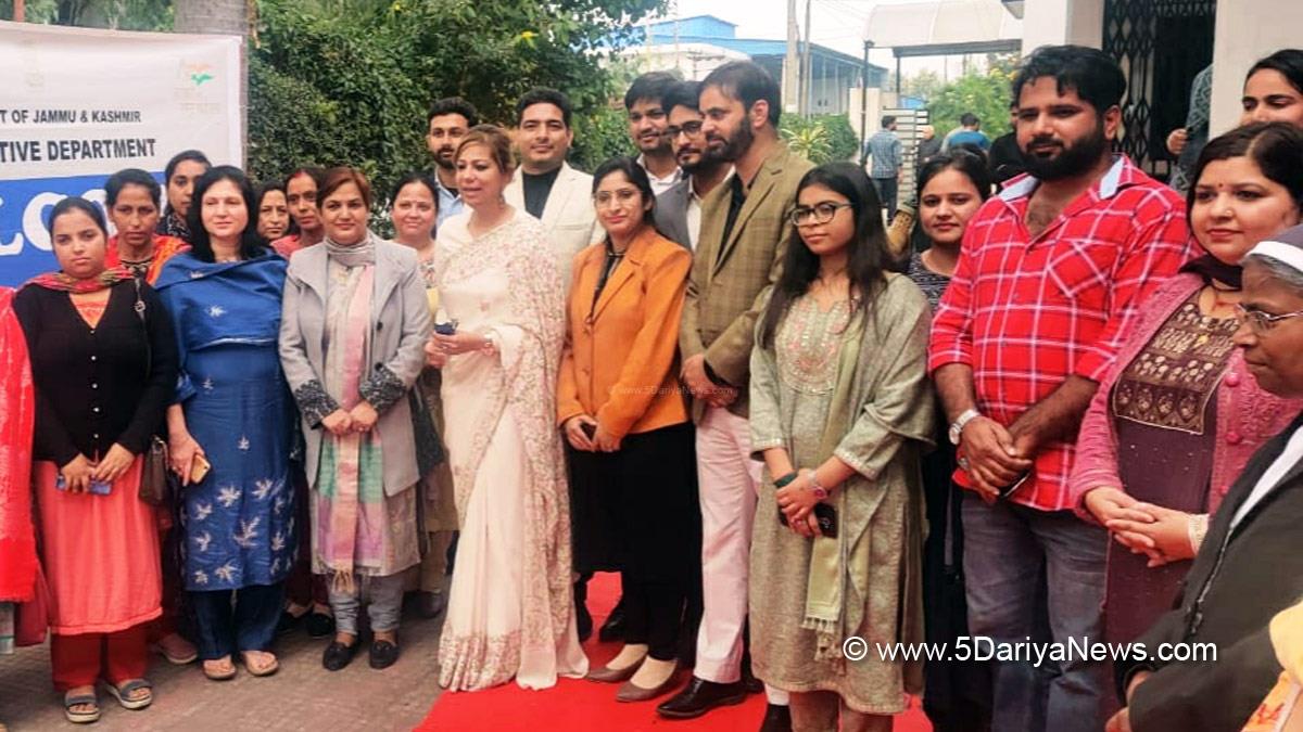Yasha Mudgal, Secretary Cooperatives, Kashmir, Jammu And Kashmir, Jammu & Kashmir, 69th All India Cooperative Week