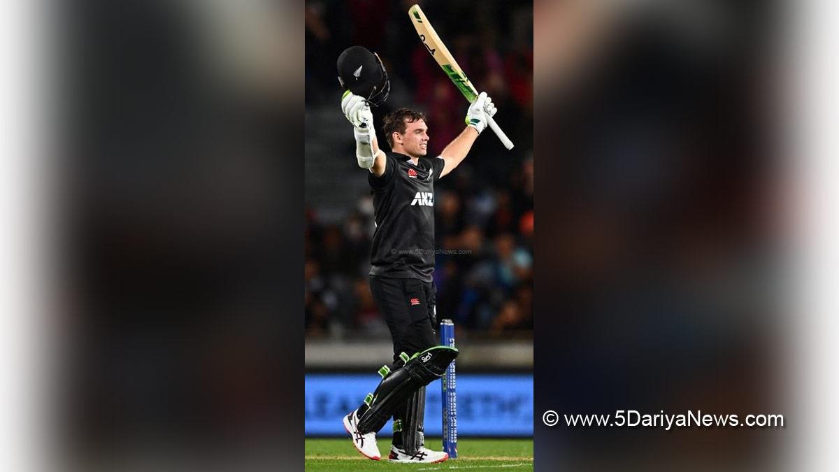 Sports News, Cricket, Cricketer, Player, Bowler, Batsman, Tom Latham, Luke Ronchi