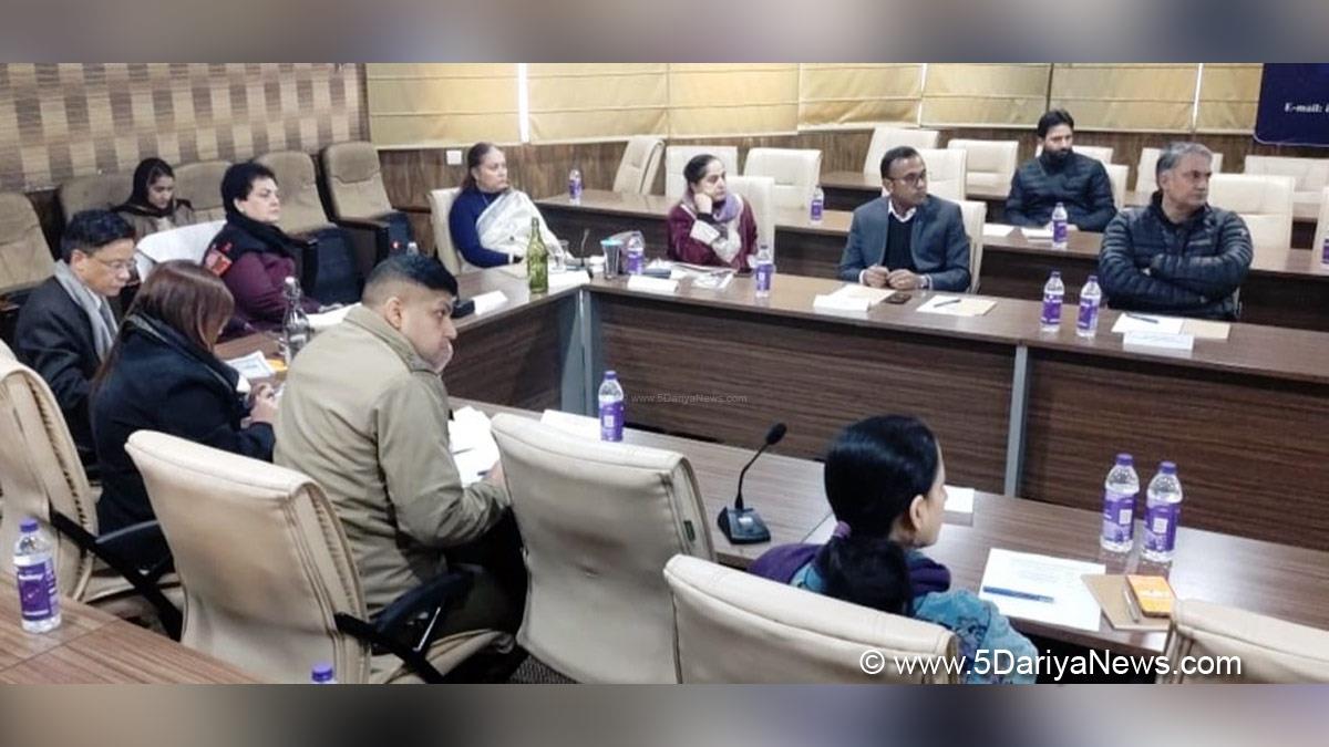 Srinagar, Rekha Sharma, Chairperson National Commission for Women, NCW, Jammu And Kashmir, Jammu & Kashmir