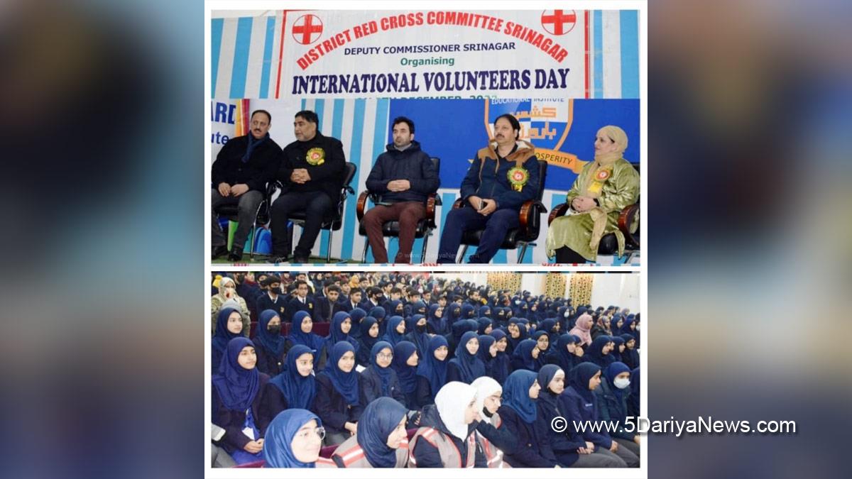 Srinagar, Additional Deputy Commissioner, Srinagar, Dr Syed Haneef Balkhi,  International Volunteers Day, Jammu And Kashmir, Jammu & Kashmir