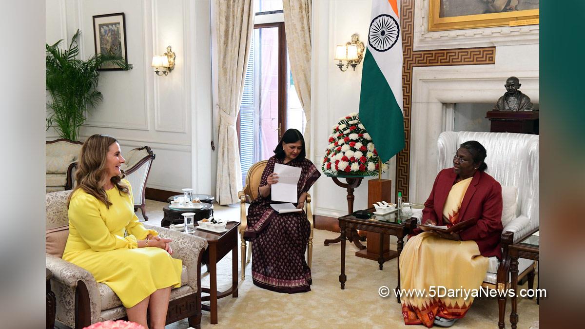Droupadi Murmu, President of India, President, Indian President, Rashtrapati, Melinda French Gates, Bill and Melinda Gates Foundation