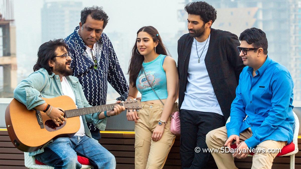 Bollywood, Entertainment, Mumbai, Actor, Actress, Cinema, Hindi Films, Movie, Mumbai News, Anurag Basu, Metro In Dino, Sara Ali Khan, Aditya Roy Kapur, Anupam Kher, Neena Gupta, Pankaj Tripathi, Konkona Sen Sharma, Ali Fazal, Fatima Sana Shaikh