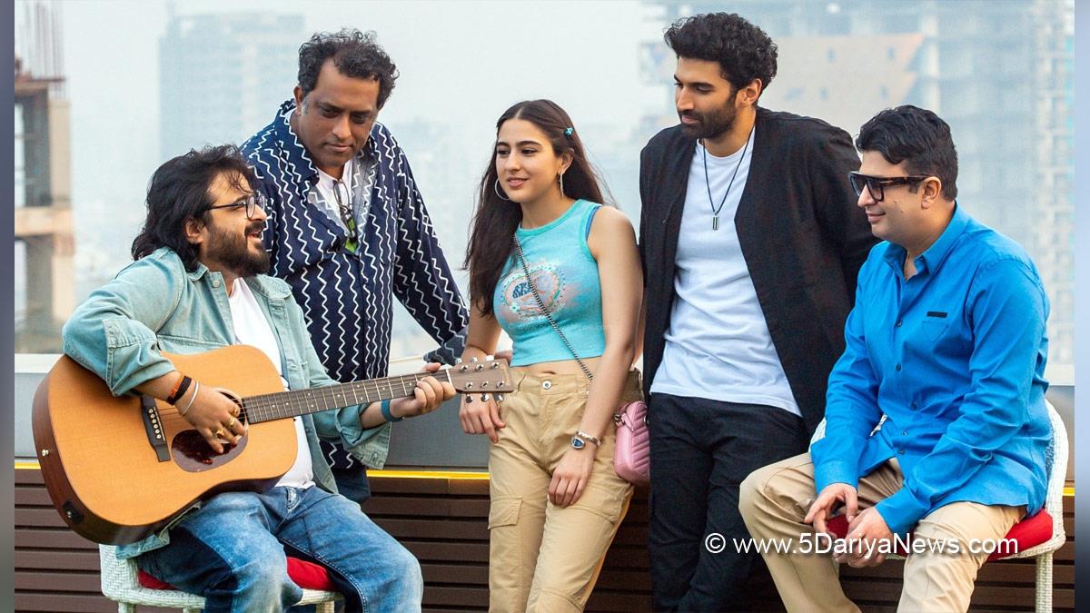 Bollywood, Entertainment, Mumbai, Actor, Actress, Cinema, Hindi Films, Movie, Mumbai News, Anurag Basu, Metro In Dino, Sara Ali Khan, Aditya Roy Kapur, Anupam Kher, Neena Gupta, Pankaj Tripathi, Konkona Sen Sharma, Ali Fazal, Fatima Sana Shaikh