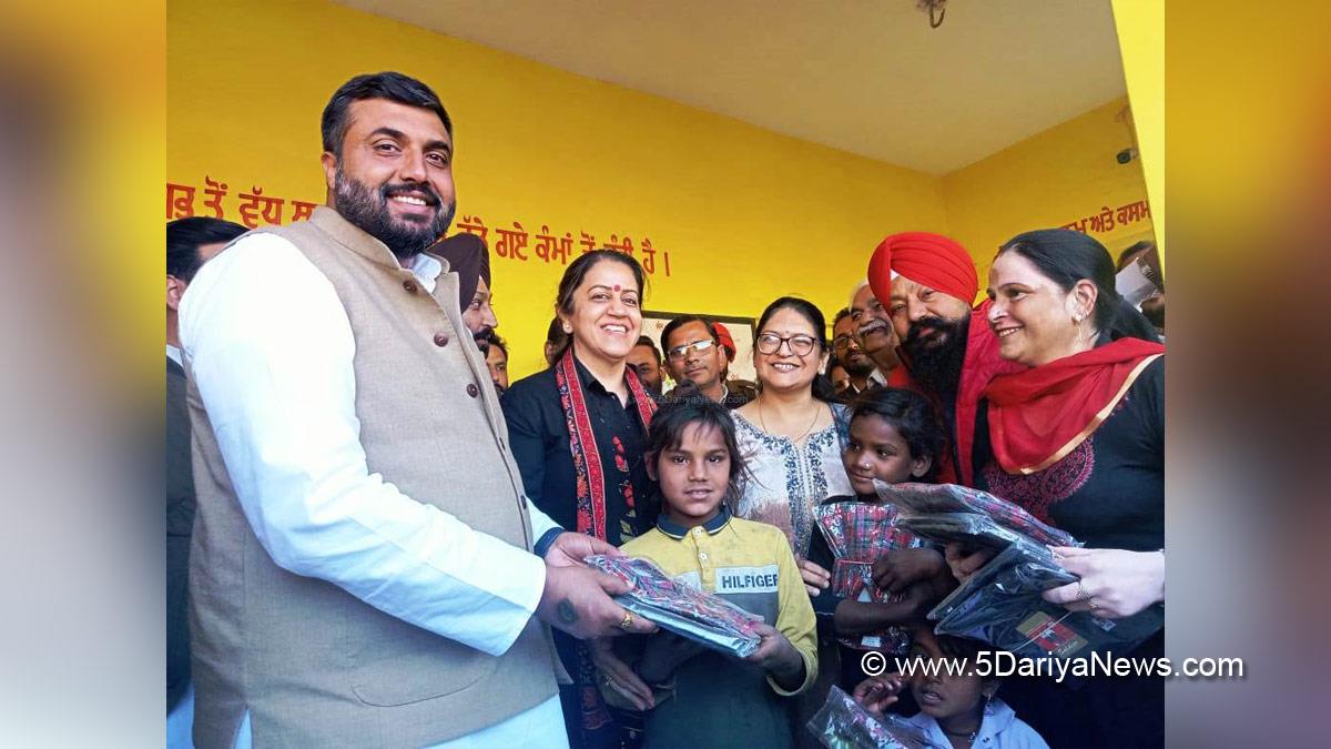  DC Fazilka, Senu Duggal, Fazilka, Deputy Commissioner Fazilka, Jagdeep Kamboj Goldy, Jalalabad, AAP, Aam Aadmi Party, Aam Aadmi Party Punjab, AAP Punjab
