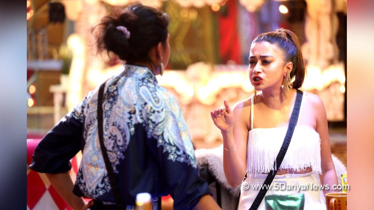 TV, Bigg Boss Season 16, Bigg Boss 16, Bigg Boss, Bigg Boss 16 Updates, BB 16, BB16, BB 16 Updates, BB 16 News, BB 16 Today News, Bigg Boss 16 News, Bigg Boss 16 News Today, Bigg Boss 16 Update, Tina Datta, Sumbul Touqeer