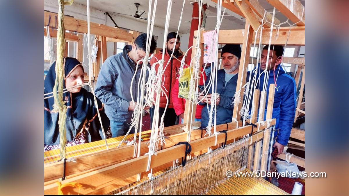 Srinagar, Director Handicrafts and Handlooms Kashmir, Mahmood Ahmed Shah, Jammu And Kashmir, Jammu & Kashmir