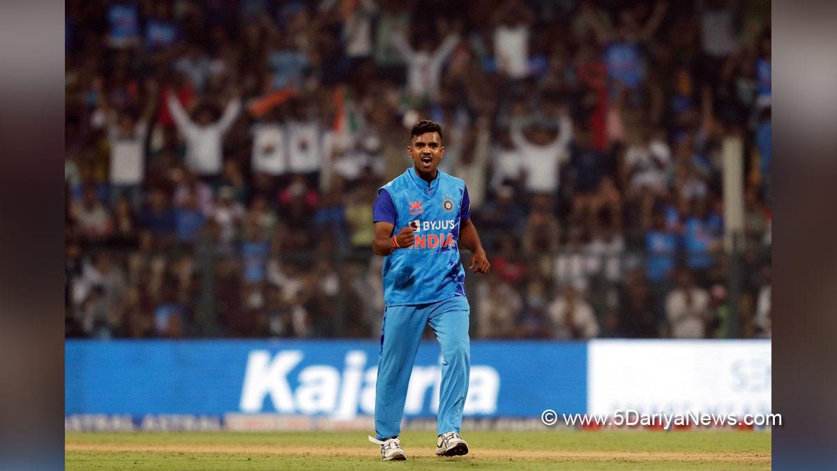 Sports News, Cricket, Cricketer, Player, Bowler, Batsman, Shivam Mavi, Deepak Hooda, Axar Patel, India, Sri Lanka, India Vs Sri Lanka, 1st T20I