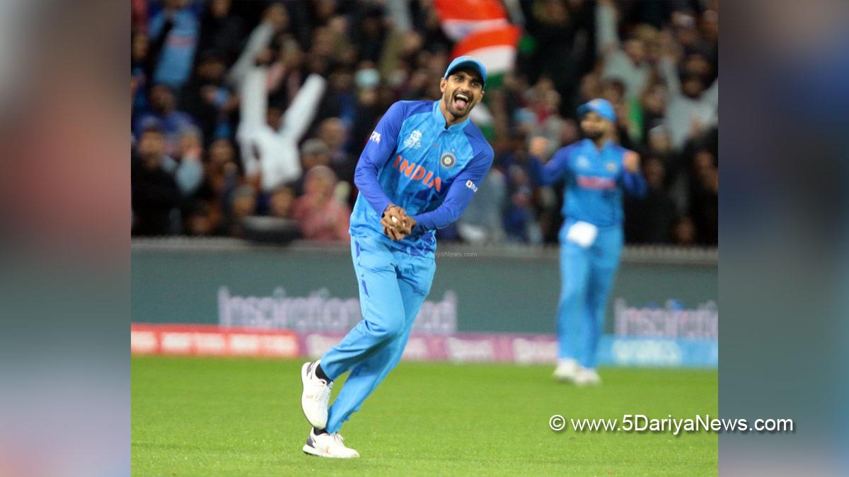 Sports News, Cricket, Cricketer, Player, Bowler, Batsman, Deepak Hooda, India, Sri Lanka, India Vs Sri Lanka, 1st T20I