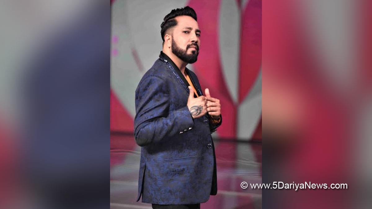 Music, Entertainment, Mumbai, Singer, Song, Mumbai News, Mika Singh, Poonam Preet Bhatia, Sanjay Gagnani