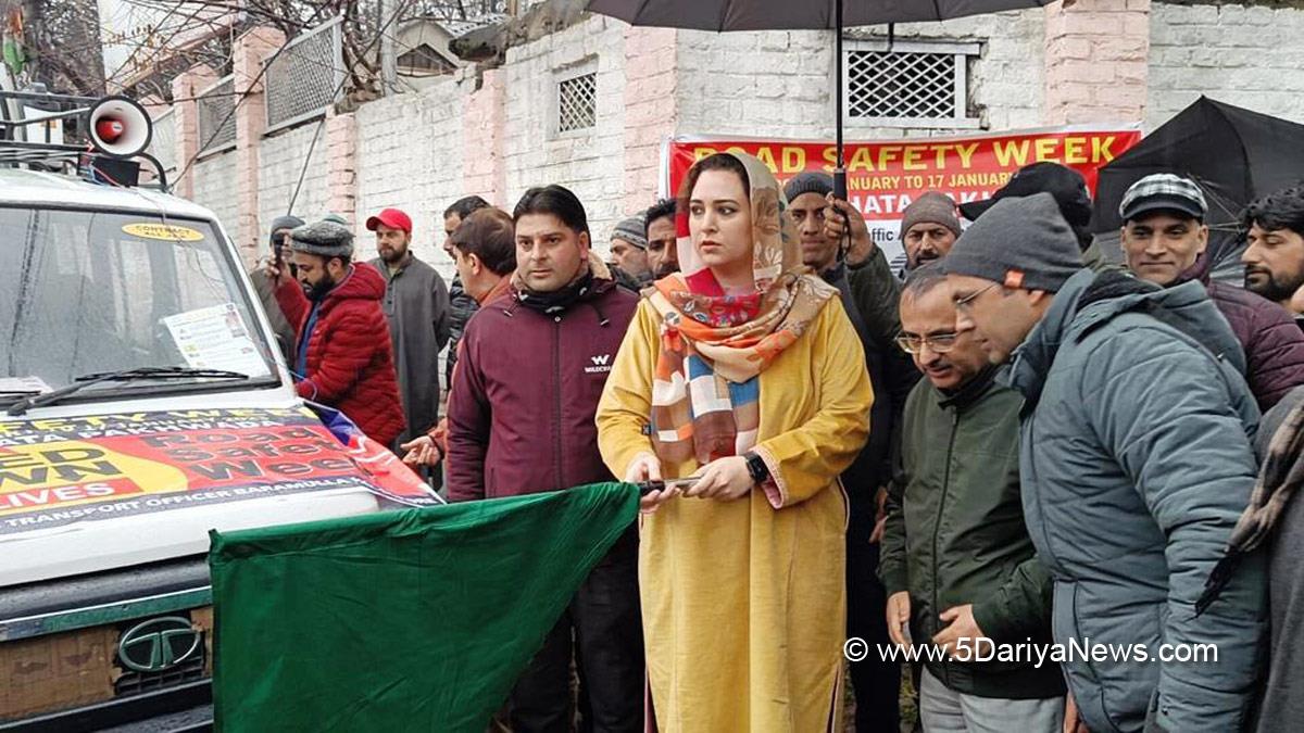 Baramulla, DDC Baramulla, Deputy Commissioner Baramulla, Dr Syed Sehrish Asgar, Dr. Syed Sehrish Asgar, Kashmir, Jammu And Kashmir, Jammu & Kashmir, District Administration Baramulla, 34th National Road Safety Week, Motor Vehicle Department, MVD
