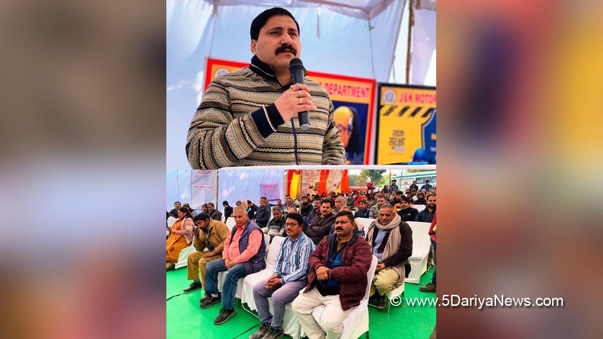 Kathua, DDC Kathua, District Development Commissioner Kathua, Rahul Pandey, Kashmir, Jammu And Kashmir, Jammu & Kashmir, District Administration Kathua, Road Safety Week, Road Safety Week 2023